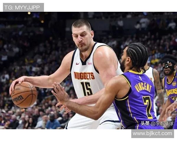 湖人不敌掘金，场上表现难称出色——赛场风云的深度剖析